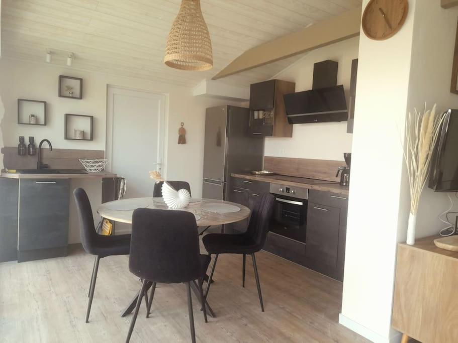 Maison 4Pers Avec Jacuzzi Privatif Couvert Proche Ocean Brem-Sur-Mer Luaran gambar